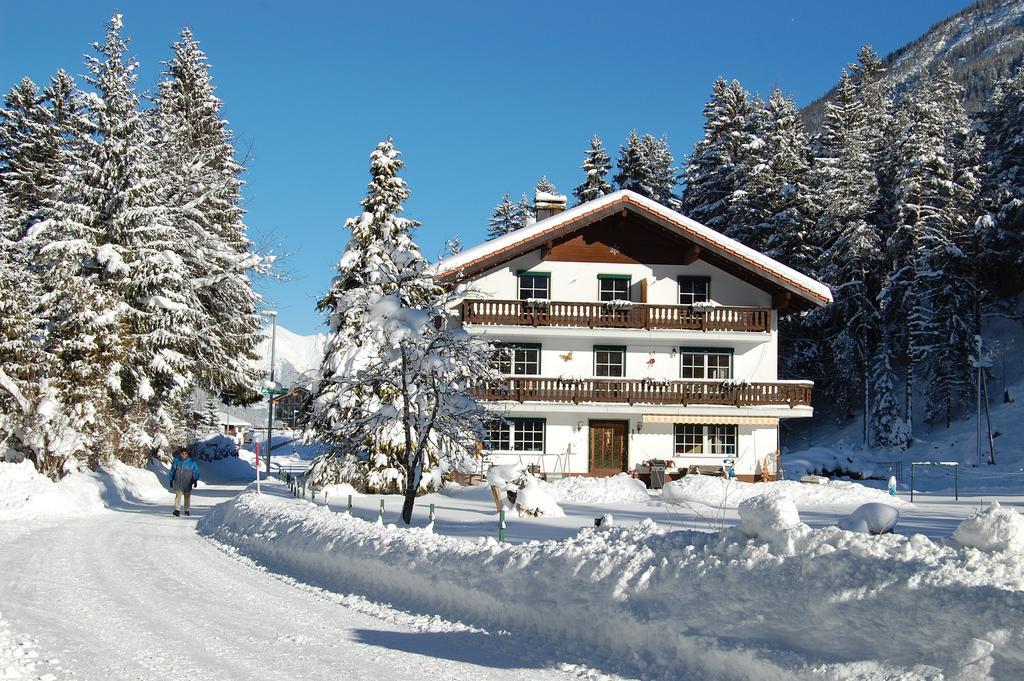Haus Waldrast Daire Elbigenalp Dış mekan fotoğraf