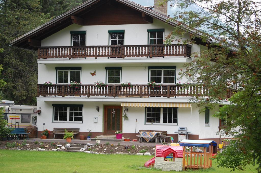 Haus Waldrast Daire Elbigenalp Oda fotoğraf