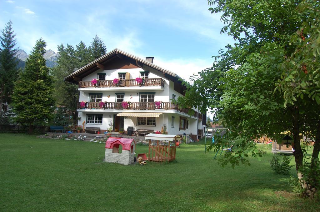 Haus Waldrast Daire Elbigenalp Dış mekan fotoğraf