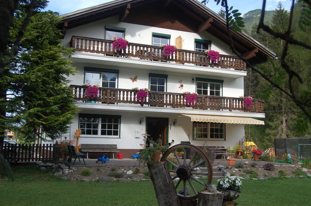 Haus Waldrast Daire Elbigenalp Dış mekan fotoğraf
