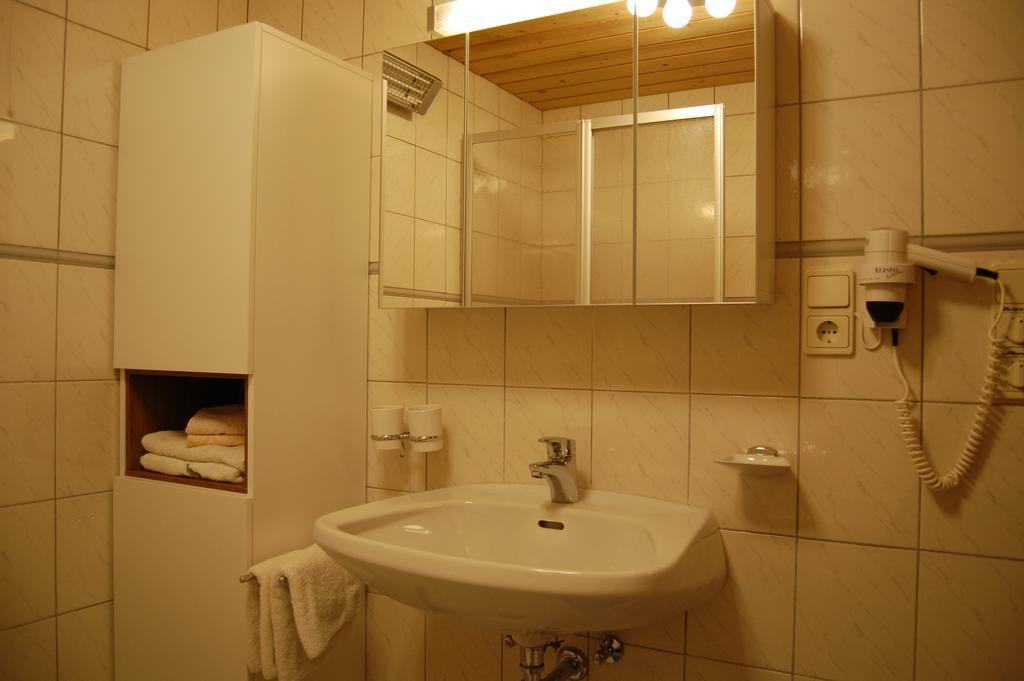 Haus Waldrast Daire Elbigenalp Dış mekan fotoğraf