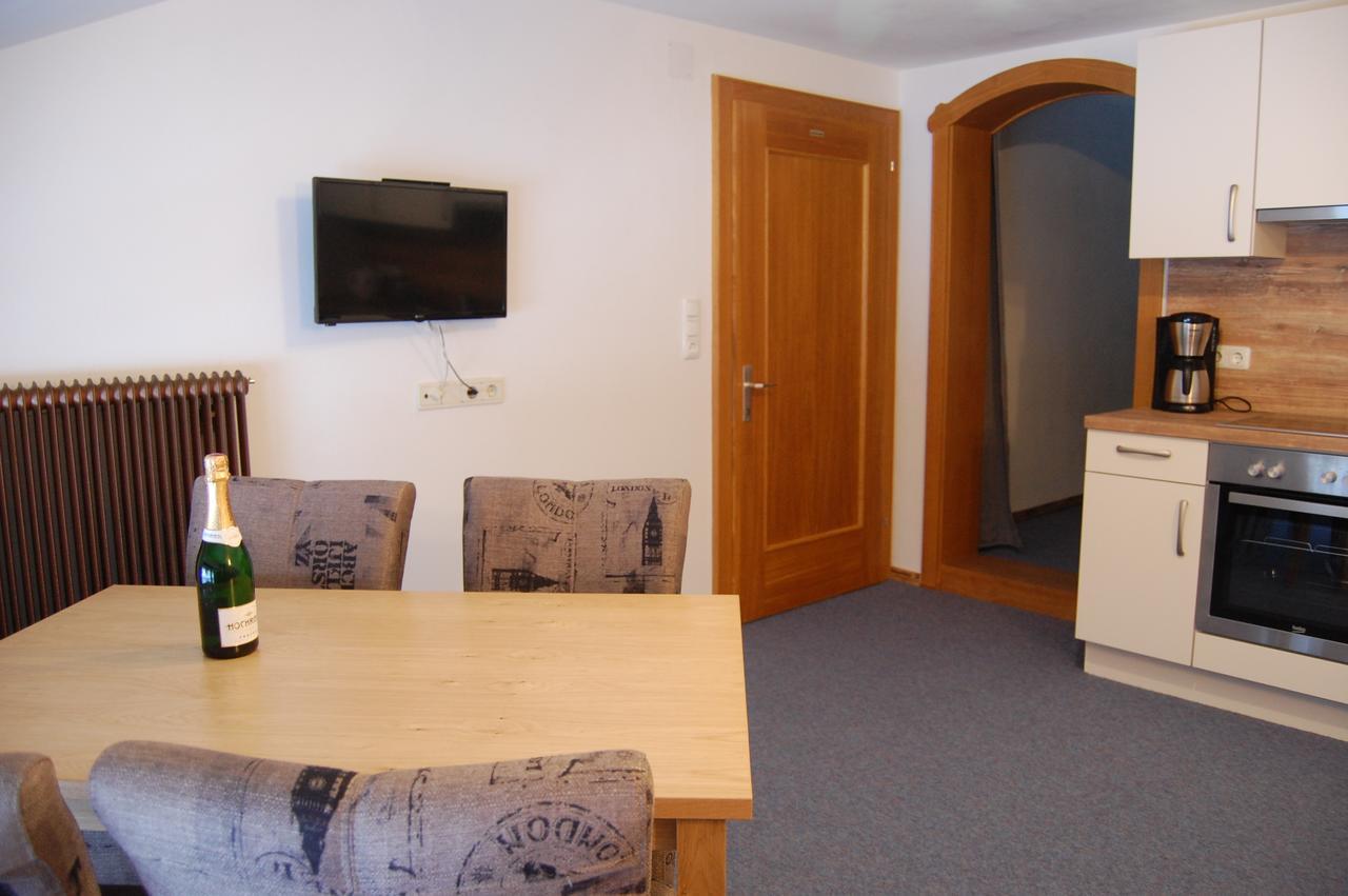Haus Waldrast Daire Elbigenalp Dış mekan fotoğraf